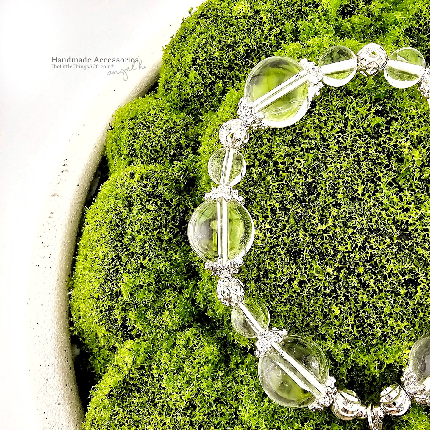 “Clear Eyes” — Pure Quartz Bracelet with Silver Touch