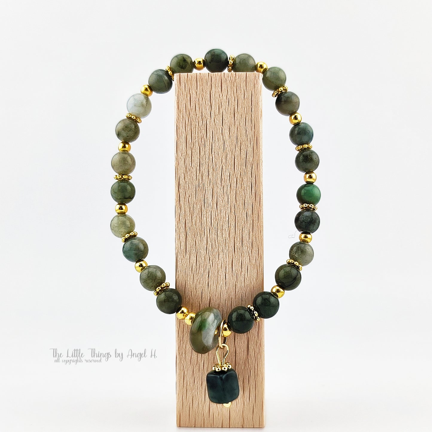 Emerald Green Oil Jadelite Lucky Peace Buckle Bracelet