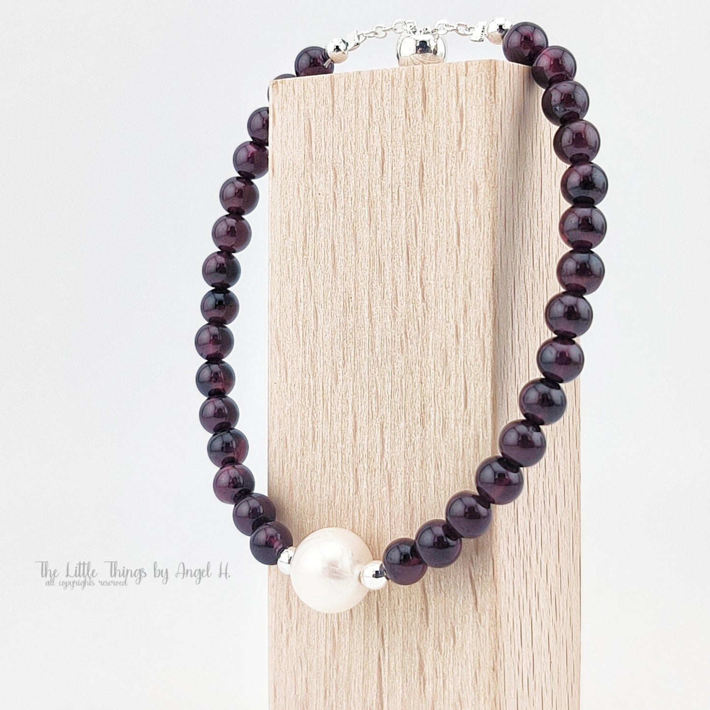 Bloody-Red Garnet Gems and Natural Fresh Water Pearl Bracelet