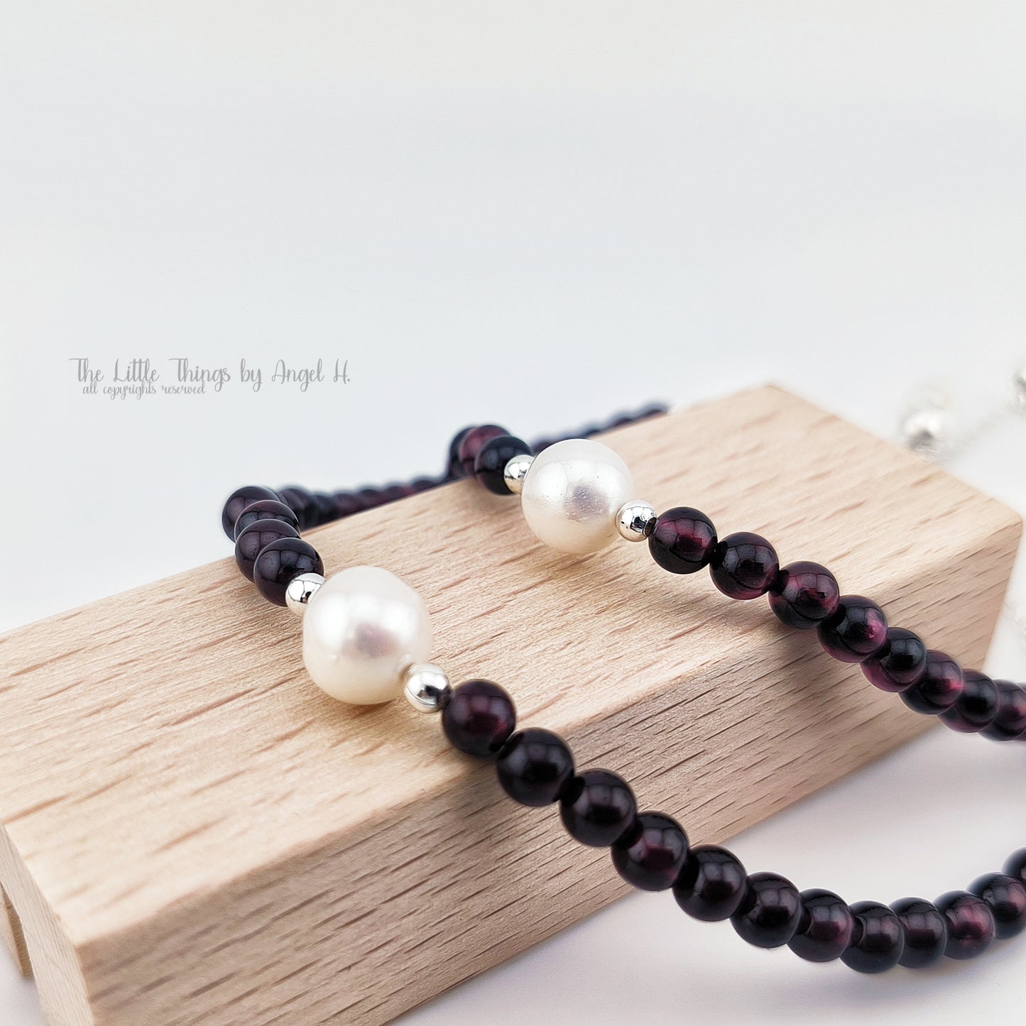 Bloody-Red Garnet Gems and Natural Fresh Water Pearl Bracelet