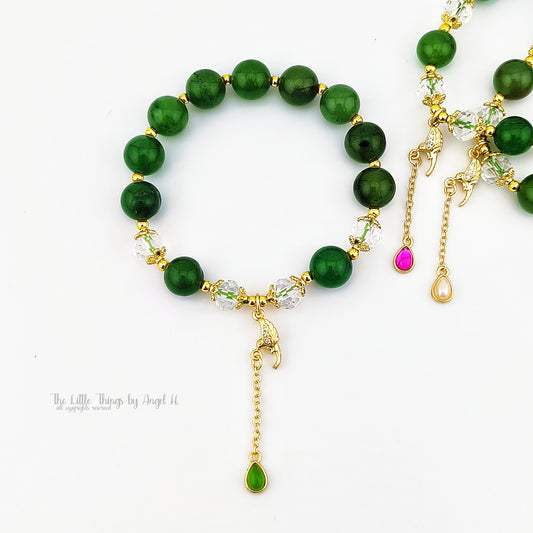 Natural Aventurine and Quartz Gems Bird Pendant Bracelet