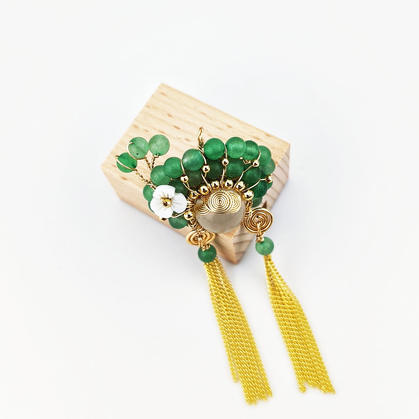 Hand Woven Green Agate and Golden Jade Dual Purpose Accessory