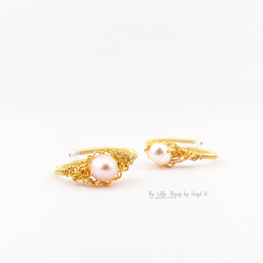 Natural Fresh Water Pearl Hand Winding Golden 18K-Plated Ring